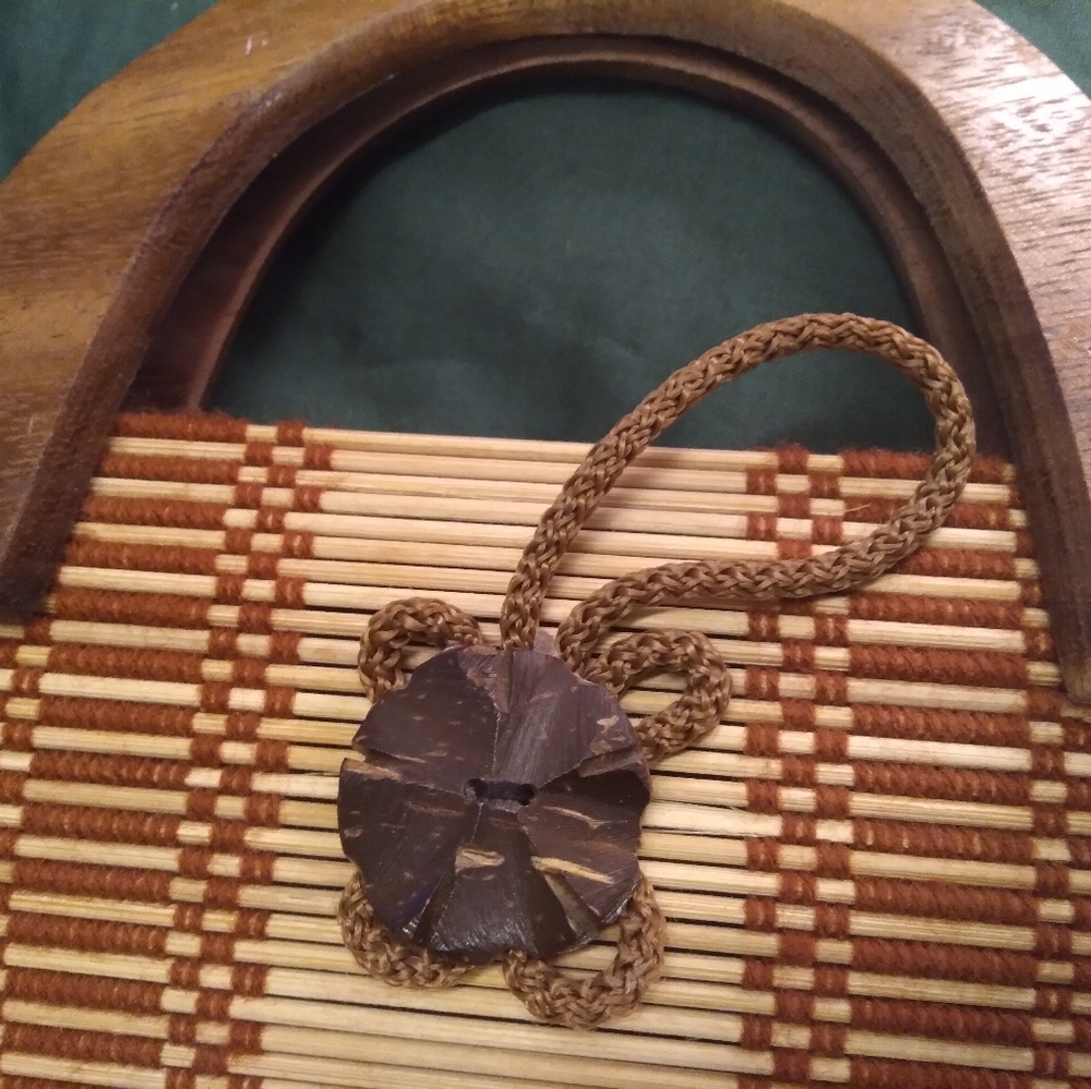 Beachy BOHO Bamboo handbag collapsible br & reddish thailand